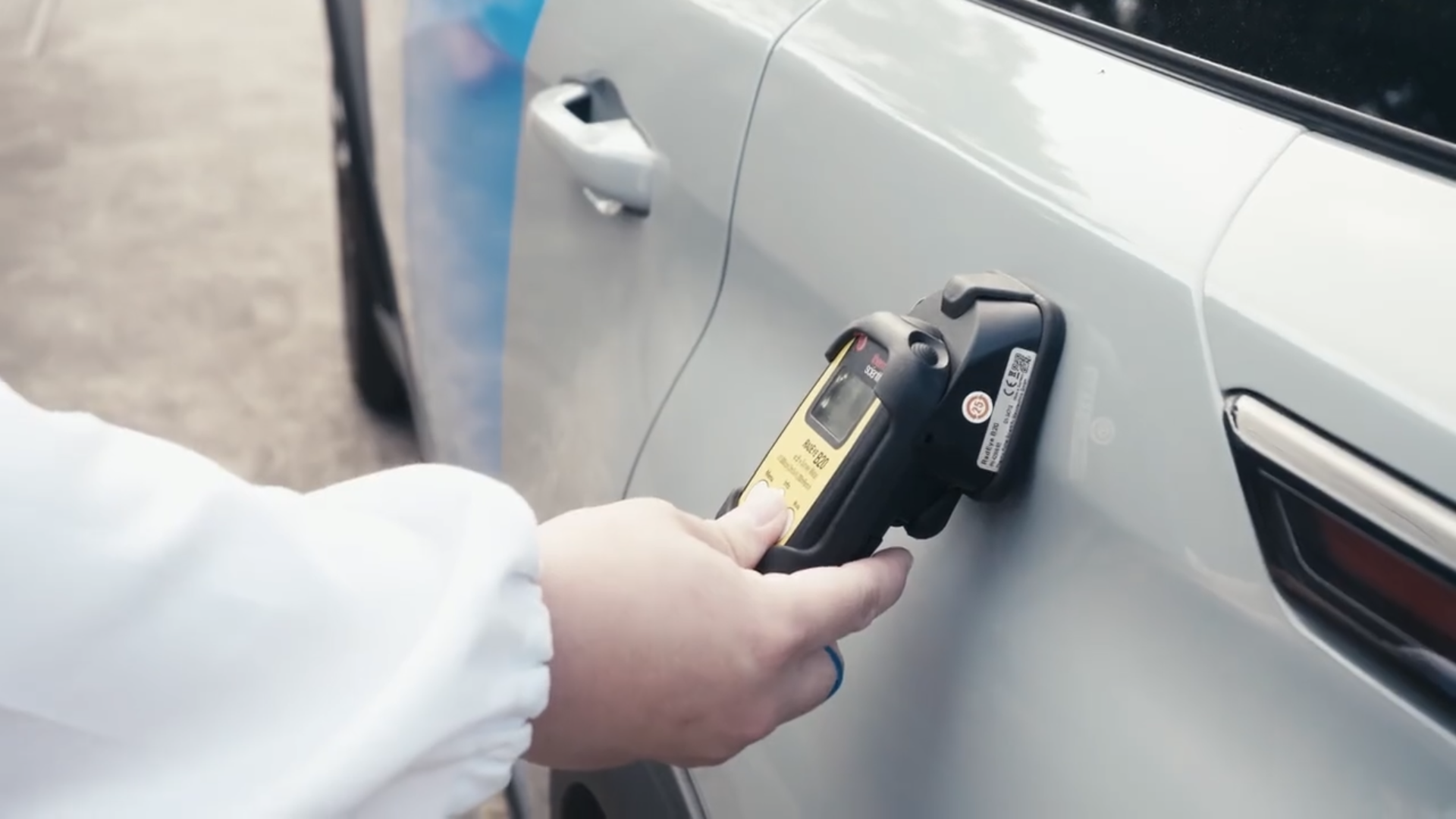 專車出發前測量輻射劑量